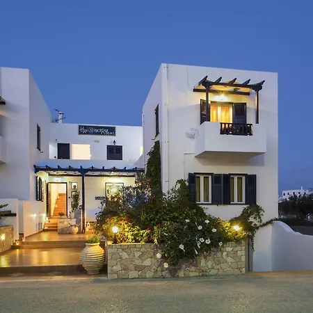 Iliopetra Adamantas (Milos)