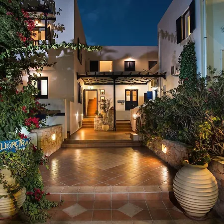 Guest house Iliopetra *